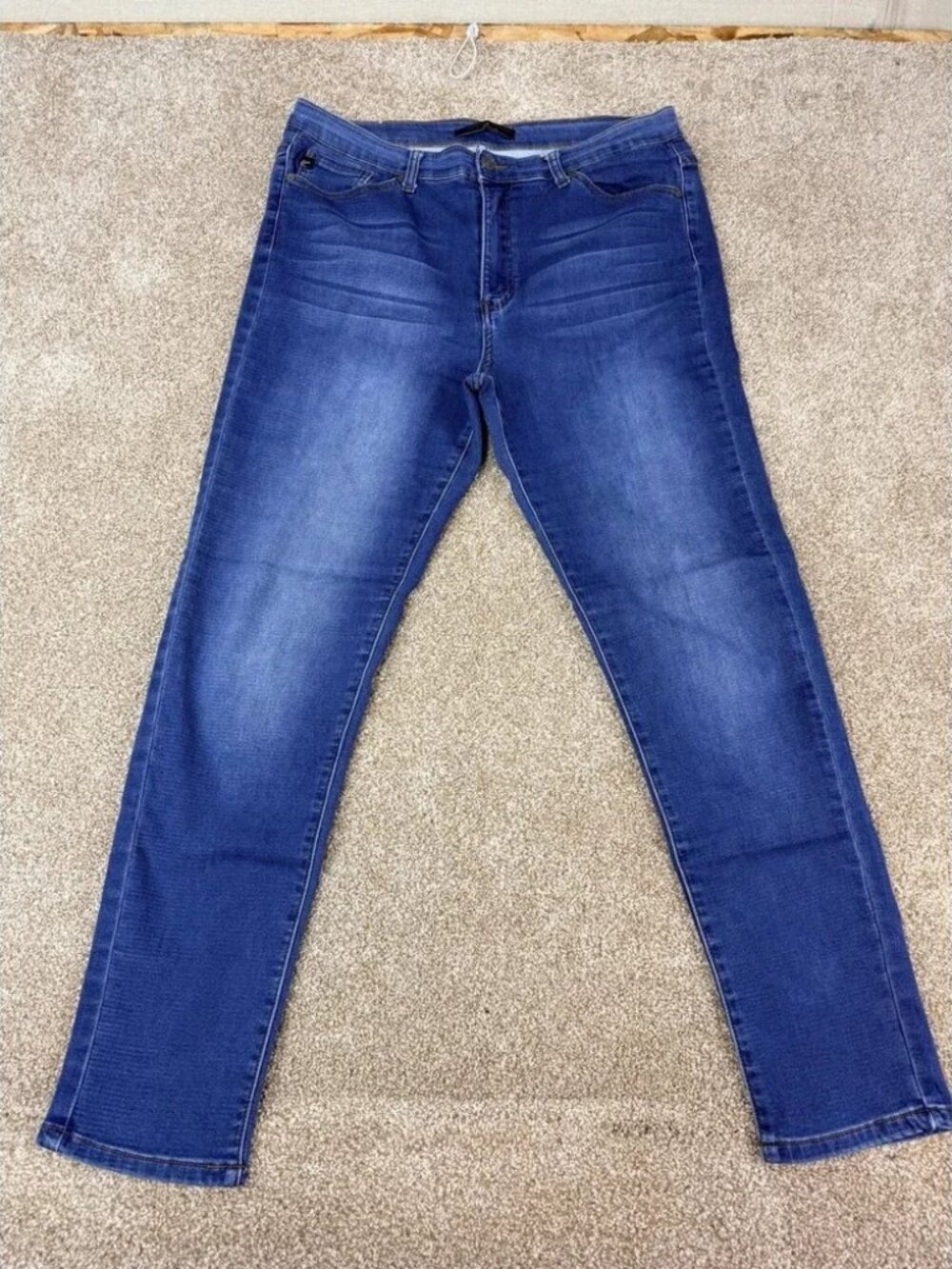 KanCan Womens High Rise Skinny Jeans Medium Wash Blue 15/31 Denim 15 31 Classic
